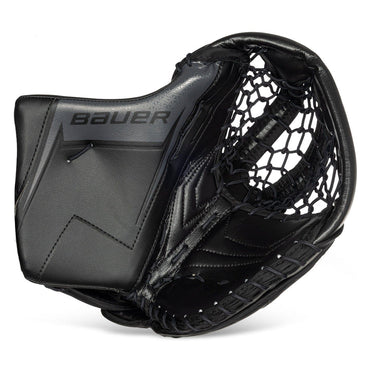 https://www.thehockeyshop.com/cdn/shop/files/bauer-catchers-bauer-sv-pro-junior-goalie-catcher-black-regular-1167107015_720x.jpg?v=1768174126