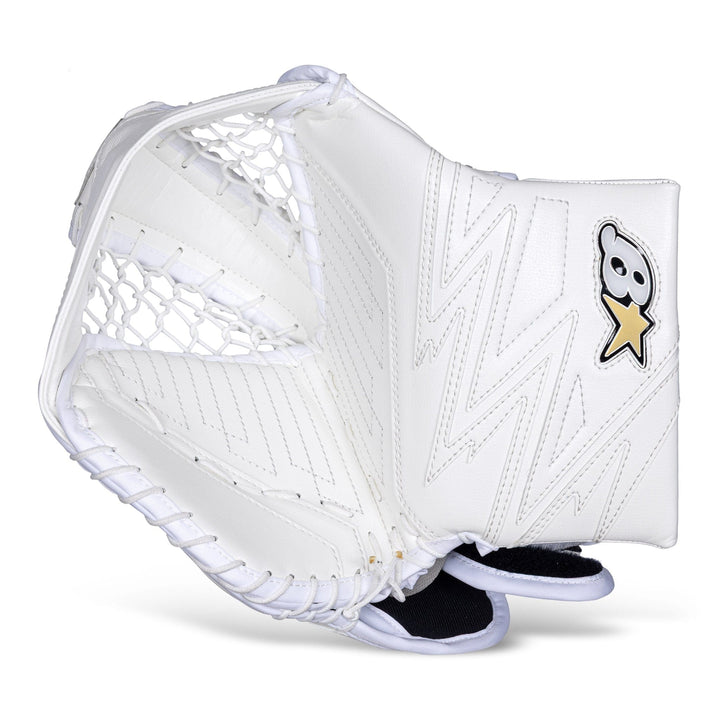 https://www.thehockeyshop.com/cdn/shop/files/brian-s-catchers-brian-s-optik-x4-junior-goalie-catcher-white-full-right-1167122124_720x.jpg?v=1747353700