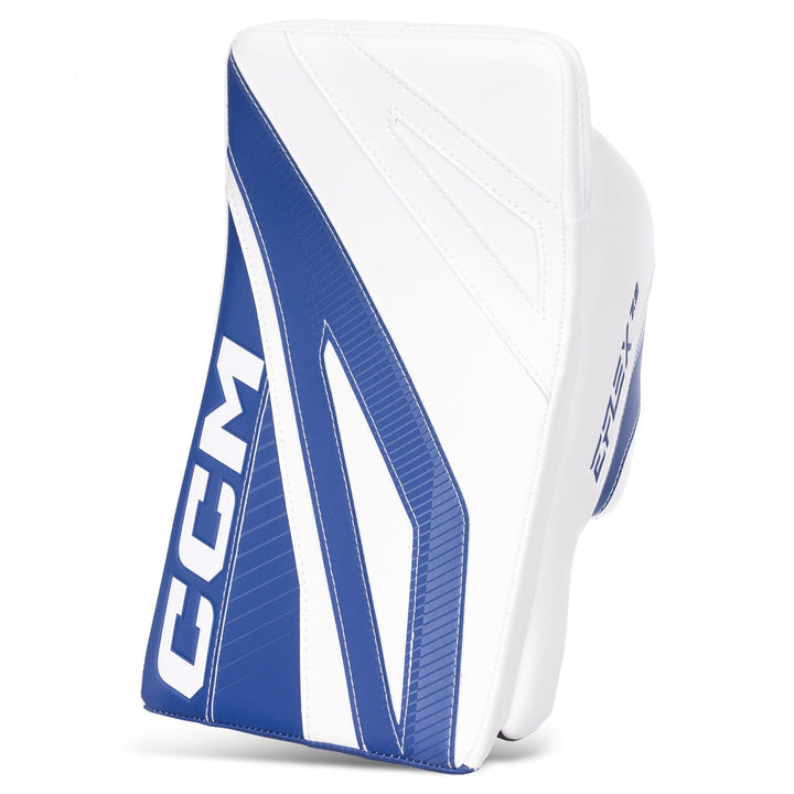 https://www.thehockeyshop.com/cdn/shop/files/ccm-blockers-ccm-extreme-flex-e7-9-senior-goalie-blocker-toronto-maple-leafs-regular-1180914845_720x.jpg?v=1753299085