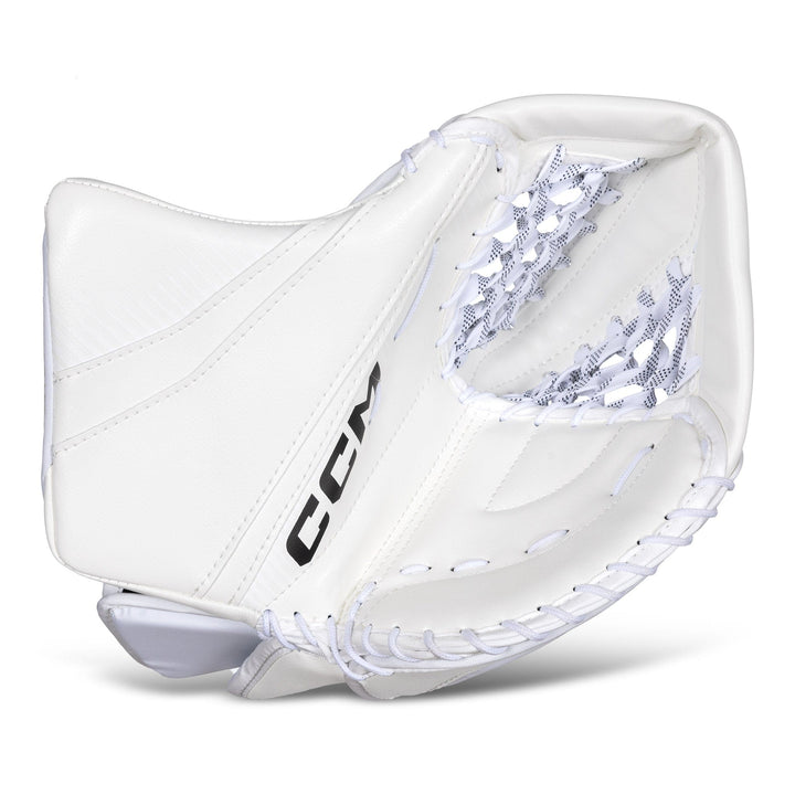 https://www.thehockeyshop.com/cdn/shop/files/ccm-catchers-ccm-phenom-junior-goalie-catcher-white-regular-1166471526_720x.jpg?v=1747071345