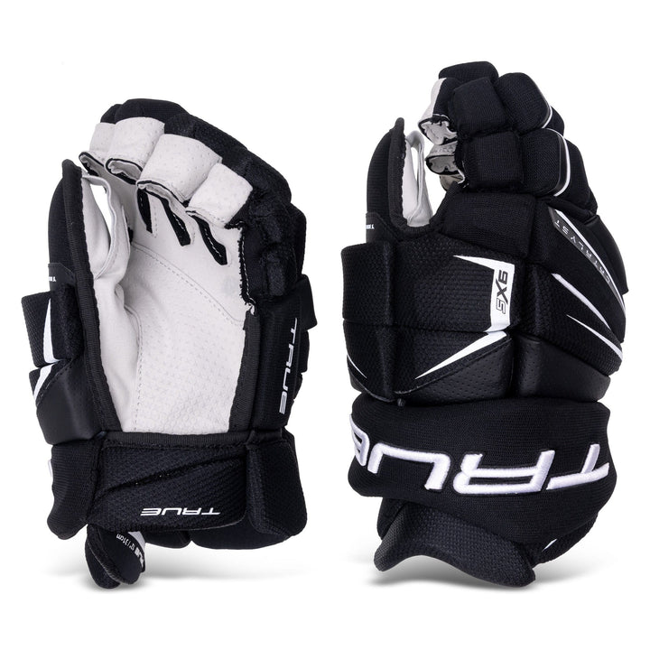 https://www.thehockeyshop.com/cdn/shop/files/true-gloves-true-catalyst-9x5-junior-hockey-glove-black-11-1186582651_720x.jpg?v=1755812736