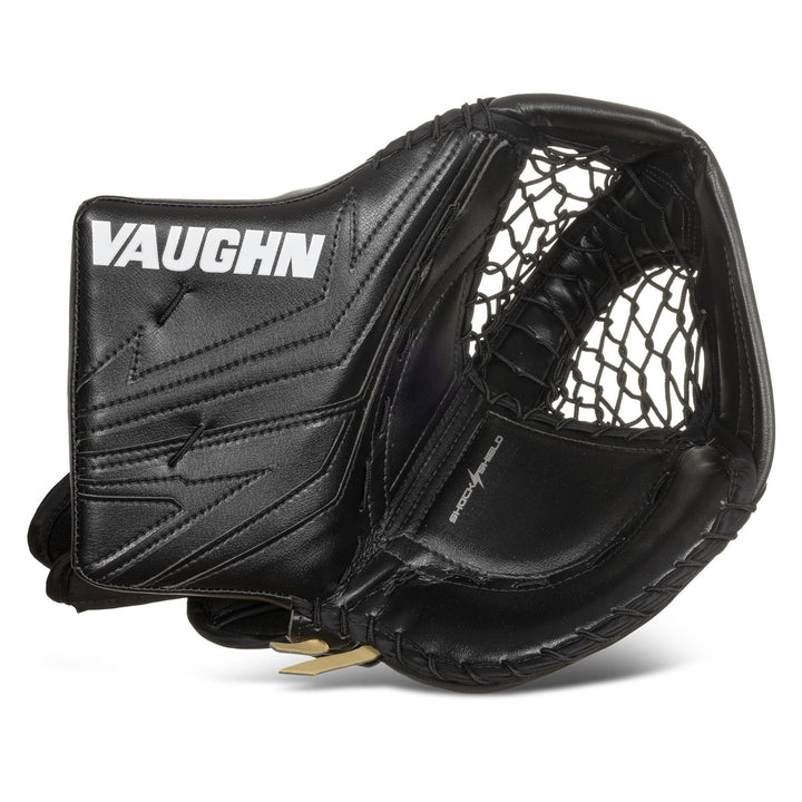 https://www.thehockeyshop.com/cdn/shop/files/vaughn-catchers-vaughn-ventus-slr4-pro-carbon-senior-goalie-catcher-70-degree-black-regular-32104907407426_720x.jpg?v=1723685549