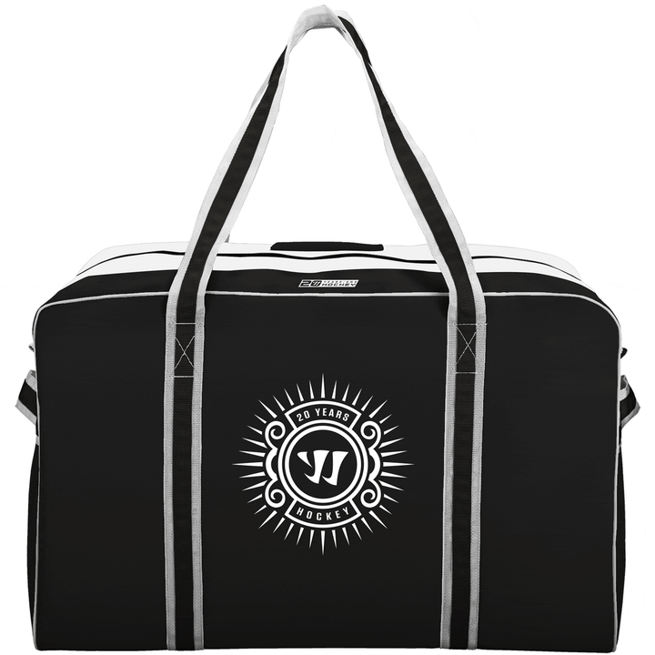 https://www.thehockeyshop.com/cdn/shop/files/warrior-carry-hockey-bags-warrior-pro-player-senior-carry-hockey-bag-black-20th-anniversary-sr-1194601441_720x.gif?v=1758762570